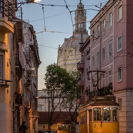 On/Set Alfama - Lisbon Cinema Apartments-2